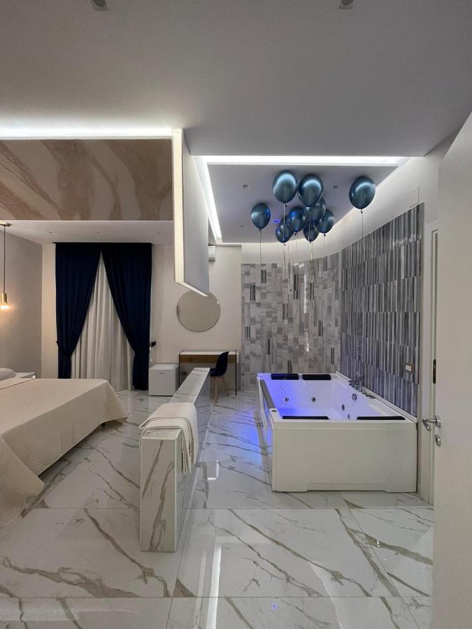Redamare Suite Lago Patria Buitenkant foto