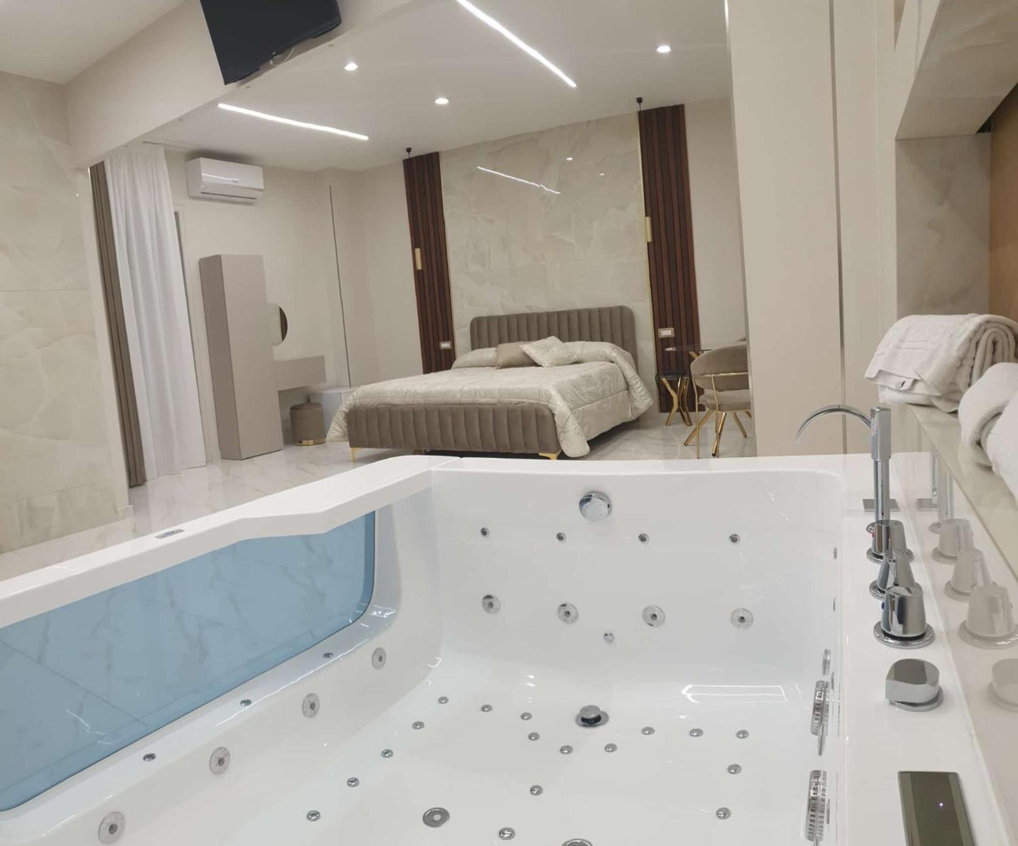 Redamare Suite Lago Patria Buitenkant foto